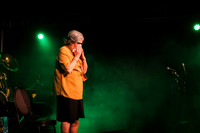 P1404931