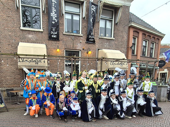 groepsfoto voor Christoffels