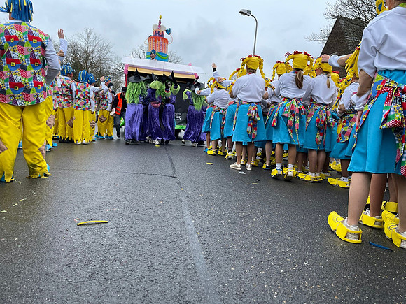 Carnavalsoptocht (1)