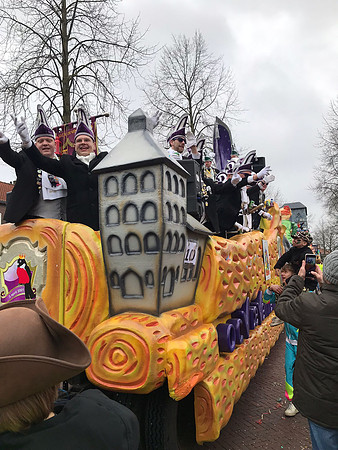 Carnavalsoptocht (9)