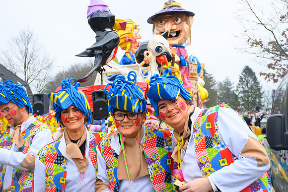 Vennemuskes Grote Twentse Carnavalsoptocht (11 van 117)