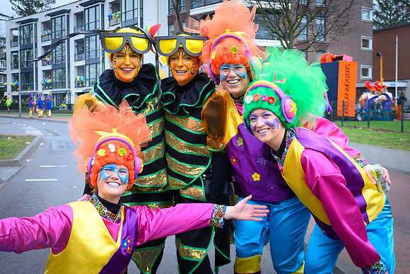 Vennemuskes Grote Twentse Carnavalsoptocht (26 van 117)