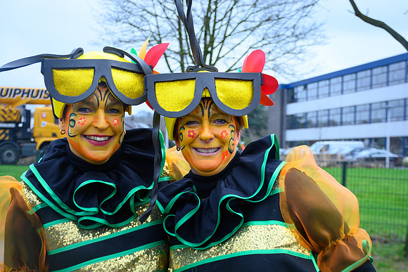 Vennemuskes Grote Twentse Carnavalsoptocht (25 van 117)