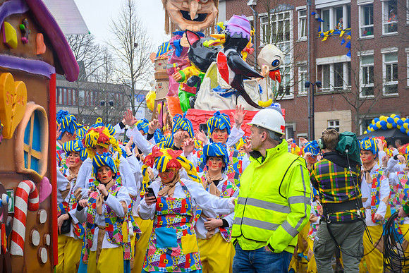 Vennemuskes Grote Twentse Carnavalsoptocht (94 van 117)